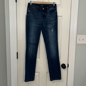 Judy Blue Women’s Mid Rise Medium Wash‎ Straight Fit Jeans Sz 28 Distressed